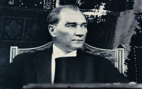 Atatürk duvar kağıdı siyah beyaz